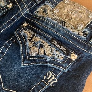 MISS ME JEANS SIZE 24 BOOTCUT